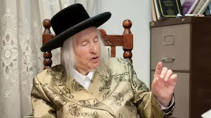 הרב מנחם מנדל טאוב, האדמו"ר מקאליב הרב מנחם מנדל טאוב, האדמו"ר מקאליב