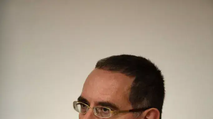 מסיבת עיתונאים על מצב האנטישמיות בעולם בהשתתפות פרופ' אייל זיסר, ד"ר משה קנטור, ויו"ר פרופ' דינה פורת,אפריל 2011 מסיבת עיתונאים על מצב האנטישמיות בעולם בהשתתפות פרופ' אייל זיסר, ד"ר משה קנטור, ויו"ר פרופ' דינה פורת,אפריל 2011