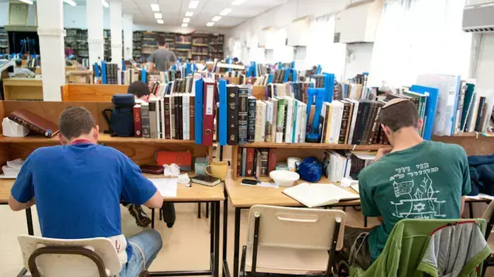 מכינה קדם צבאית בני דוד שביישוב עלי שבשומרון, מאי 2011 מכינה קדם צבאית בני דוד שביישוב עלי שבשומרון, מאי 2011