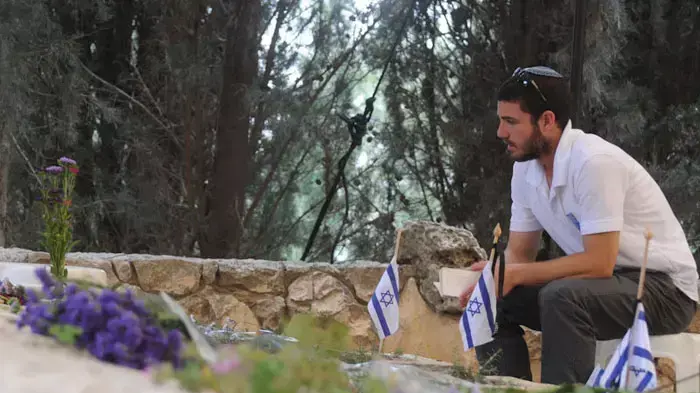 משפחות על קברי חללי צה"ל, מאי 2011