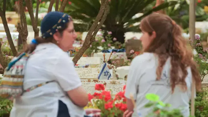משפחות על קברי חללי צה"ל, מאי 2011