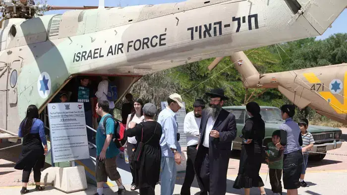 יום העצמאות  מוזיאון חיל האוויר  חצרים