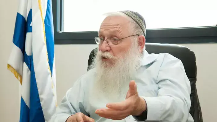 הרב חיים דרוקמן, ראש ישיבת אור עציון, יושב ראש מרכז ישיבות בני עקיבא וחבר ההנהלה הארצית של תנועת בני עקיבא הרב חיים דרוקמן, ראש ישיבת אור עציון, יושב ראש מרכז ישיבות בני עקיבא וחבר ההנהלה הארצית של תנועת בני עקיבא