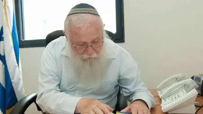 הרב חיים דרוקמן, ראש ישיבת אור עציון, יושב ראש מרכז ישיבות בני עקיבא וחבר ההנהלה הארצית של תנועת בני עקיבא הרב חיים דרוקמן, ראש ישיבת אור עציון, יושב ראש מרכז ישיבות בני עקיבא וחבר ההנהלה הארצית של תנועת בני עקיבא