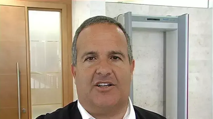 מאסר עולם לגבר שרצח את אם חברו במהלך שוד