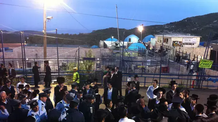 ההכנות להילולת לג בעומר בהר מירון, " הילולה דרבי שמעון בר יוחאי ", מאי 2011 ההכנות להילולת לג בעומר בהר מירון, " הילולה דרבי שמעון בר יוחאי ", מאי 2011