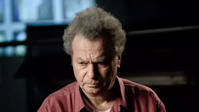 מתוך הסרט "הערת שוליים" מתוך הסרט "הערת שוליים"