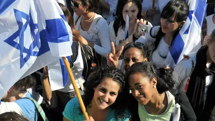 מצעד ריקוד הדגלים ועצרת בכותל לכבוד יום ירושלים, מאי 2011 מצעד ריקוד הדגלים ועצרת בכותל לכבוד יום ירושלים, מאי 2011