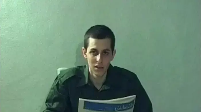 דיווח במצרים: עסקת שליט - בתוך שעות