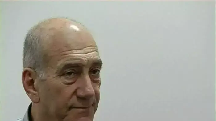 אולמרט מאשים: "קיבלו החלטה לסיים את תפקידי"