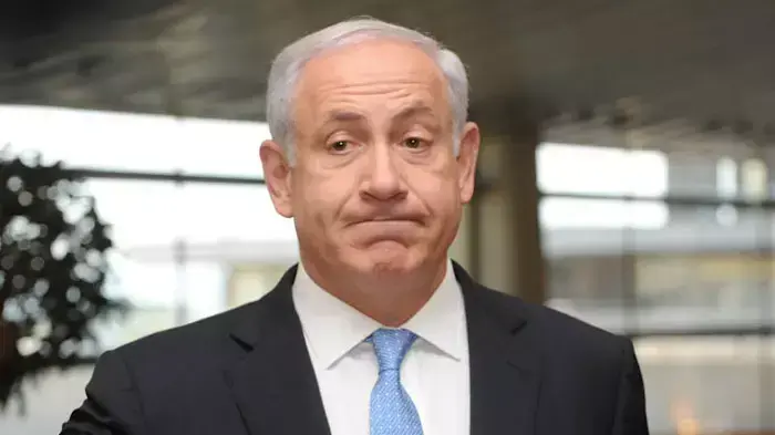 ראש הממשלה בנימין נתניהו מחוץ לסיעת הליכוד בכנסת, מאי 2011 ראש הממשלה בנימין נתניהו מחוץ לסיעת הליכוד בכנסת, מאי 2011