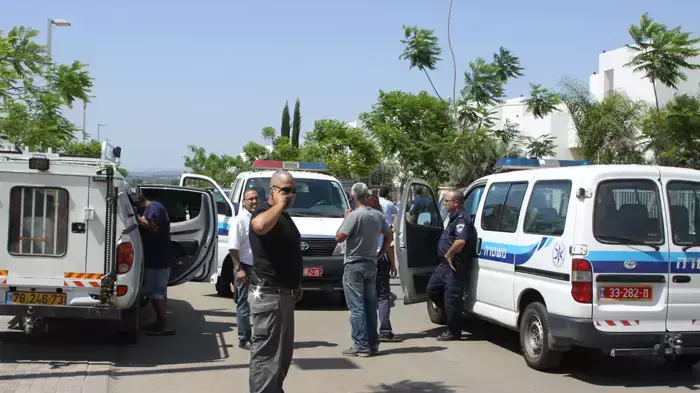 נערה בת 16 מפרדס חנה נפצעה קשה בתאונת פגע וברח, יוני 2011