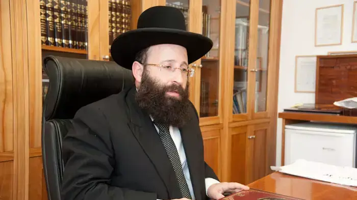 רב הכותל והמקומות הקדושים שמואל רבינוביץ', יוני 2011 רב הכותל והמקומות הקדושים שמואל רבינוביץ', יוני 2011