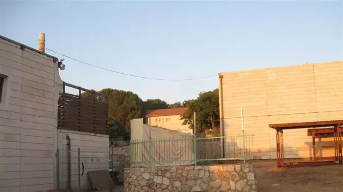 בית הספר לבנות בעמנואל בית הספר לבנות בעמנואל