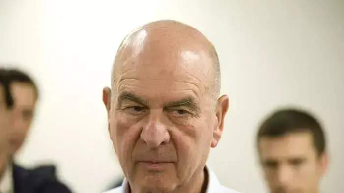 סיור של השר להגנת העורף וסגן שר הבריאות יעקב ליצמן במרכז הרפואי תל אביב על שם סוראסקי במסגרת תרגיל מוכנות העורף נקודת מפנה, יוני 2011
