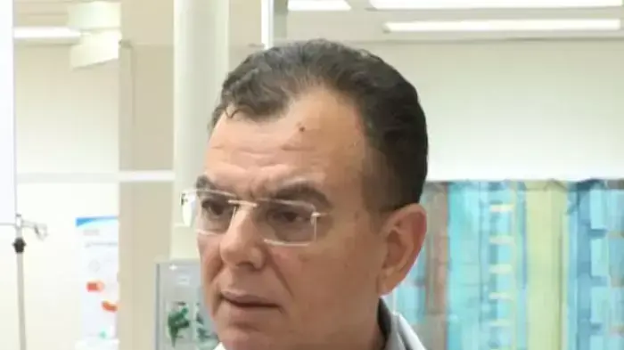 סיבוך בבדיקת מי שפיר: העובר מת, חשש לחיי אמו