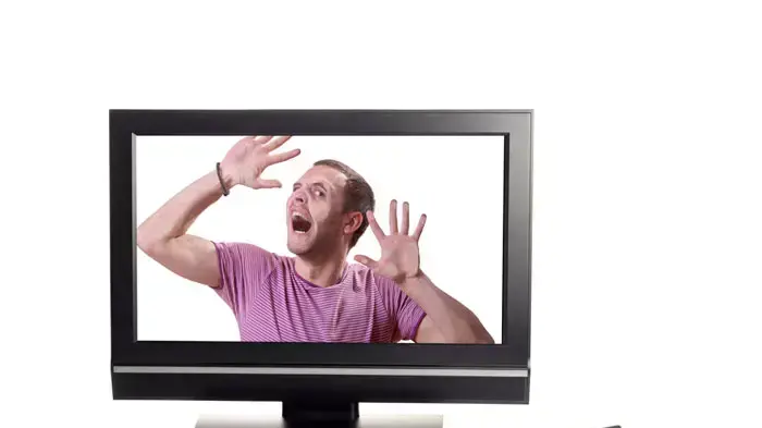 איש צורח מתוך הטלוויזיה איש צורח מתוך הטלוויזיה