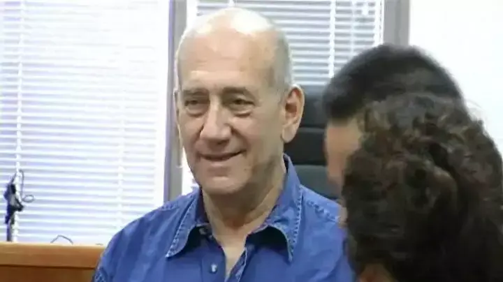 החלה החקירה הנגדית במשפט אולמרט