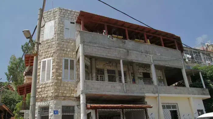 רזיאל 4 חיפה, הבניין ממנו הושלך נער בן 14 על ידי אביו, יולי 2011