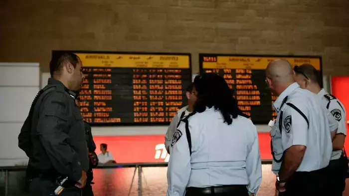 לקראת המטס: עשרות שוטרים הוצבו בנתב"ג