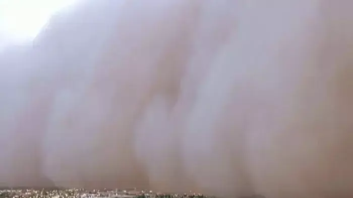 תיעודים חדשים: ענן האבק כיסה גם את פיניקס