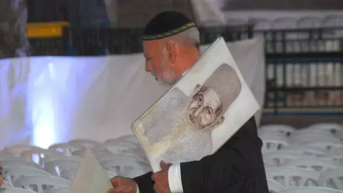הילולת הרב יעקב איפרגן הרנטגן בנתיבות, תיקון שנה והדלקת הנרות המסורתית, יולי 2011 הילולת הרב יעקב איפרגן הרנטגן בנתיבות, תיקון שנה והדלקת הנרות המסורתית, יולי 2011