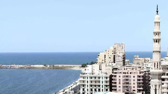 מאות אלפים בהפגנה באלכסנדריה נגד נאמני חוסני מובארק, יולי 2011 מאות אלפים בהפגנה באלכסנדריה נגד נאמני חוסני מובארק, יולי 2011