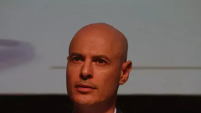 מנכ"ל משרד התקשורת עדן בר טל מנכ"ל משרד התקשורת עדן בר טל