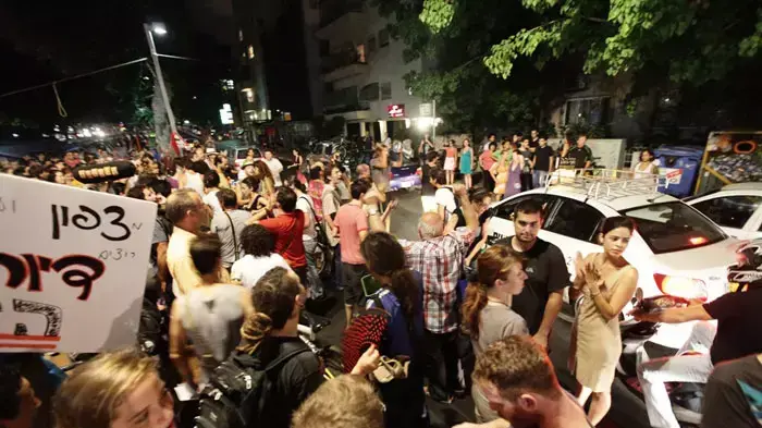 הפגנת הדיור בכיכר הבימה תל אביב, יולי 2011