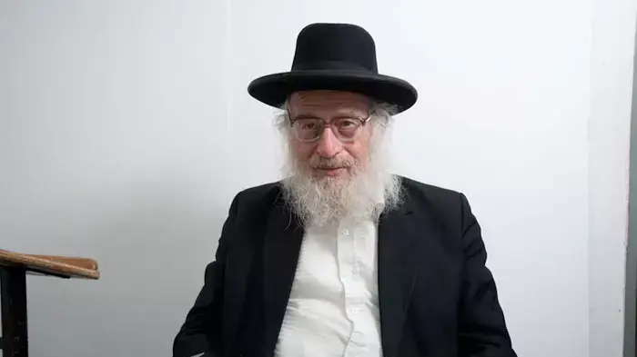 הרב יואל שוורץ, עומד בראש בית-הדין לענייני שבע מצוות, יולי 2011 הרב יואל שוורץ, עומד בראש בית-הדין לענייני שבע מצוות, יולי 2011