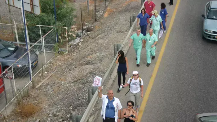 צעדת הרופאים היום מכפר חב"ד לכיוון ירושלים, יולי 2011