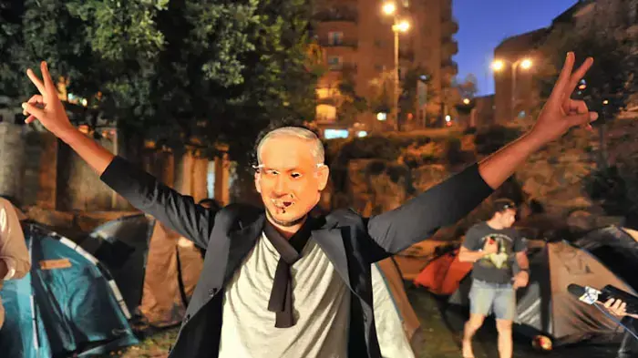 מחאת הדיור בהפגנה ביבי מורח את העם, יולי 2011 מחאת הדיור בהפגנה ביבי מורח את העם, יולי 2011