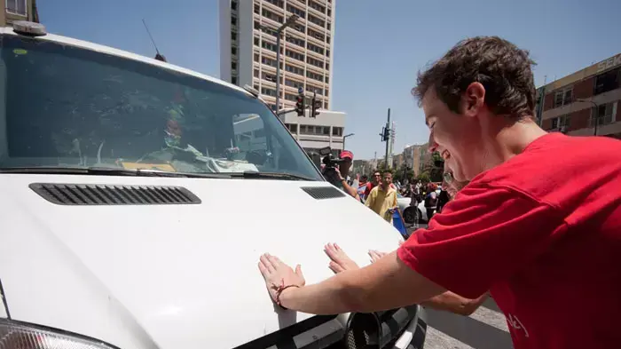 הסטודנטים חוסמים כבישים בכיכר הבימה, ירושלים יולי 2011 הסטודנטים חוסמים כבישים בכיכר הבימה, ירושלים יולי 2011