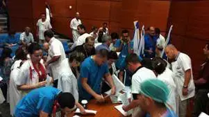 התפטרות המונית של מתמחים בבית חולים רמב"ם, יולי 2011