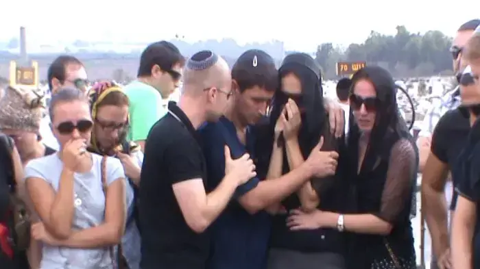 הפעוטה שנשכחה ברכב הובאה למנוחות