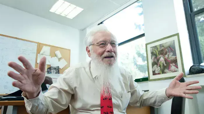 פרופסור ישראל אומן, אוניברסיטה העברית, יולי 2011 פרופסור ישראל אומן, אוניברסיטה העברית, יולי 2011