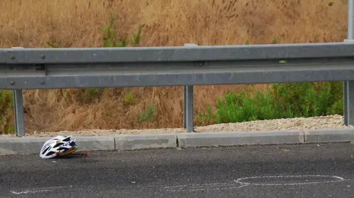 תאונת אופניים קטלנית בכביש 3, סמוך לנחל שורק, אוגוסט 2011 תאונת אופניים קטלנית בכביש 3, סמוך לנחל שורק, אוגוסט 2011