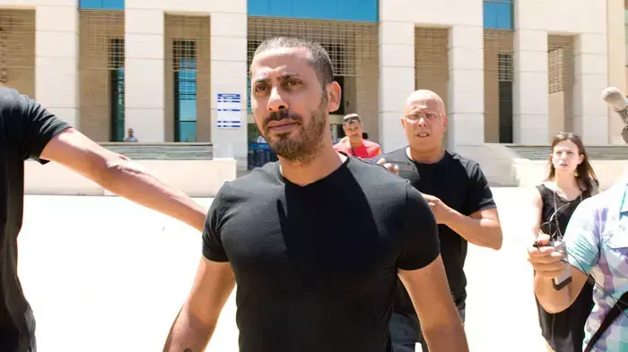אסף לביא צנעני בנה של מרגלית צנעני משוחרר למעצר בית, אוגוסט 2011 אסף לביא צנעני בנה של מרגלית צנעני משוחרר למעצר בית, אוגוסט 2011