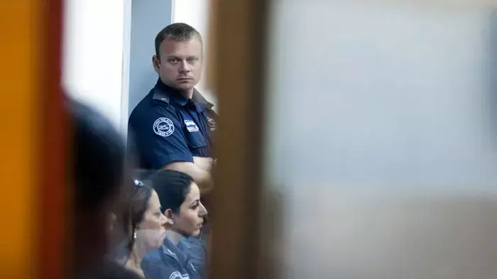 מרגלית צנעני, מרגול, בבית המשפט בדיון בהארכת מעצרה, אוגוסט 2011 מרגלית צנעני, מרגול, בבית המשפט בדיון בהארכת מעצרה, אוגוסט 2011