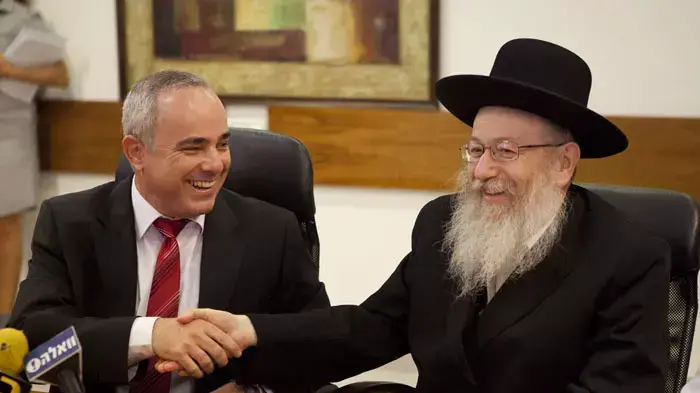 מסיבת העיתונאים של משרד האוצר על מחאת הרופאים, אוגוסט 2011 מסיבת העיתונאים של משרד האוצר על מחאת הרופאים, אוגוסט 2011