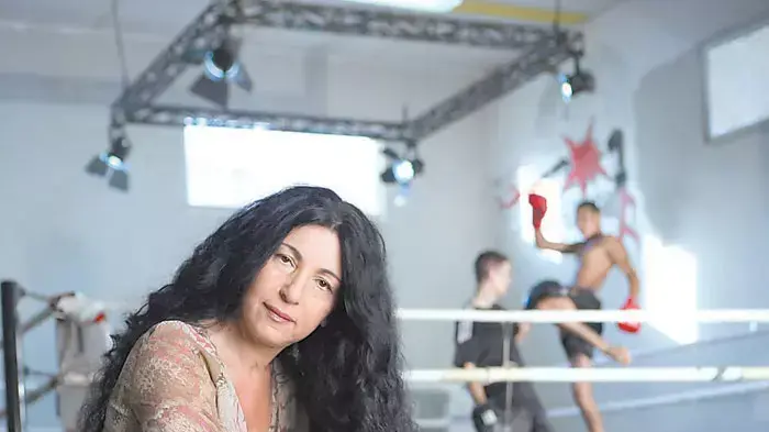 שרה אנג'ל שרה אנג'ל
