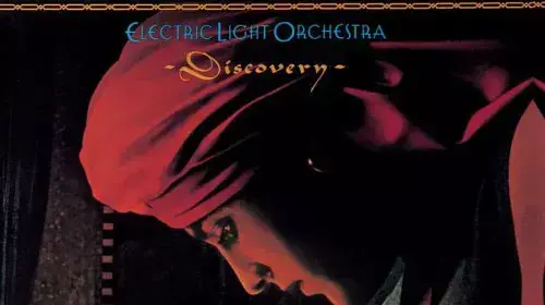 עטיפת האלבום " DISCOVERY" של elo עטיפת האלבום " DISCOVERY" של elo
