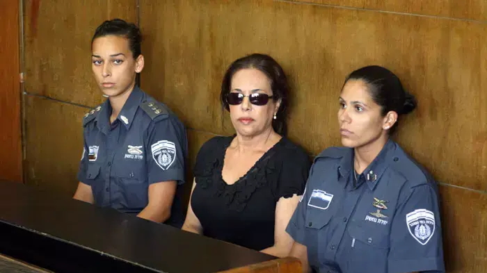 מרגלית צנעני בבית המשפט המחוזי בתל אביב, ספטמבר 2011 מרגלית צנעני בבית המשפט המחוזי בתל אביב, ספטמבר 2011