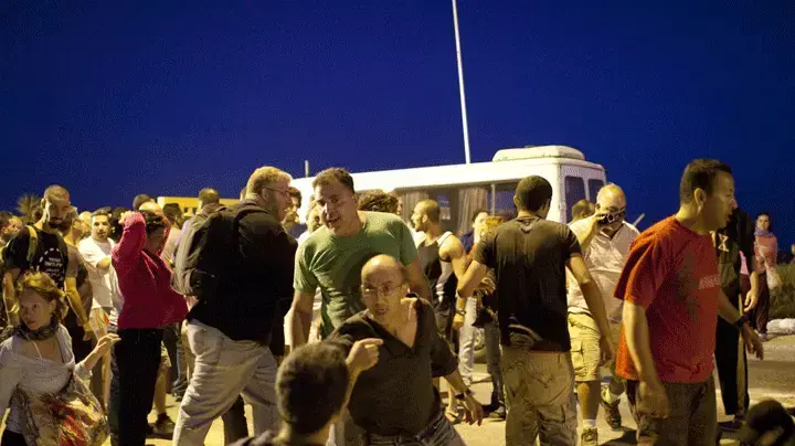 עימותים בין מתנחלים לאנשי שמאל בענתות עימותים בין מתנחלים לאנשי שמאל בענתות