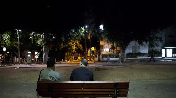 שדרת רוטשילד ריקה אחרי פינוי האוהלים בצהריים, ספטמבר 2011 שדרת רוטשילד ריקה אחרי פינוי האוהלים בצהריים, ספטמבר 2011