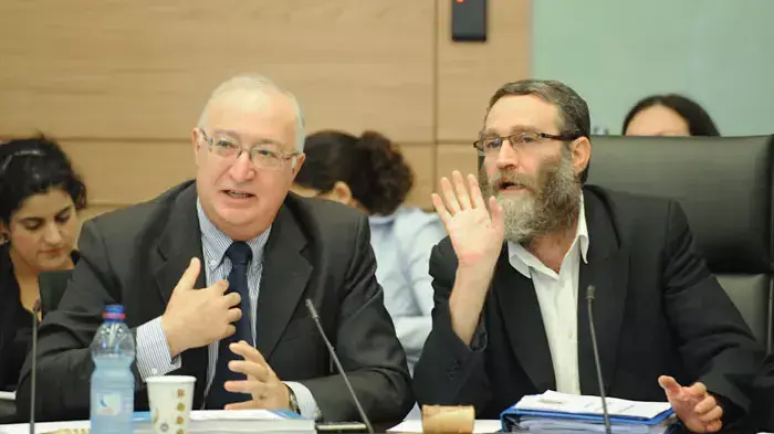 עמנואל טרכטנברג בוועדת הכספים בכנסת, ספטמבר 2011 עמנואל טרכטנברג בוועדת הכספים בכנסת, ספטמבר 2011