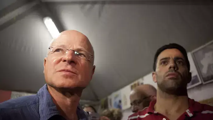 מאהל שליט בעת סגירת עסקת שליט, אוקטובר 2011 מאהל שליט בעת סגירת עסקת שליט, אוקטובר 2011