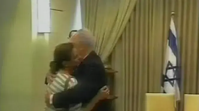 נועם ואביבה שליט נפגשו עם הנשיא פרס