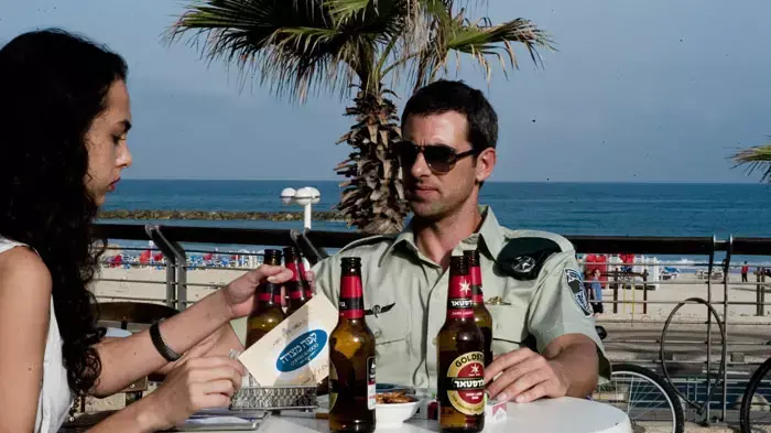 מתוך הסרט "השוטר" מתוך הסרט "השוטר"
