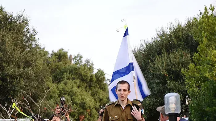 אחרי 1,941 ימים: גלעד שליט שב הביתה